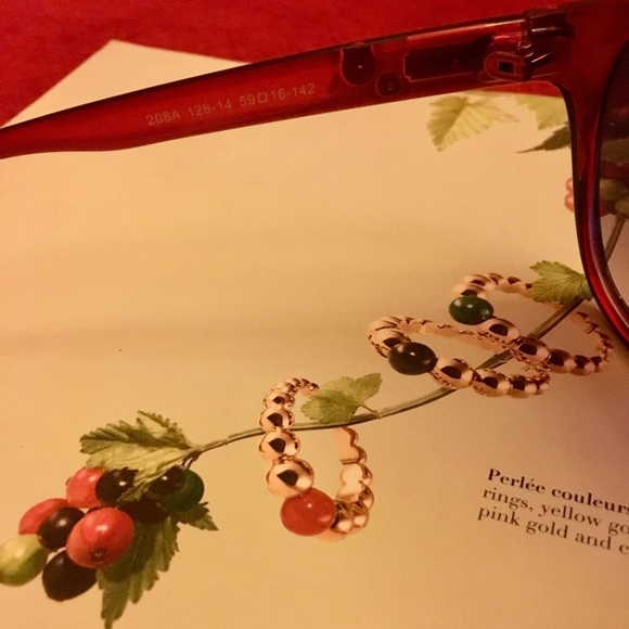 COACH SUNGLASSES - Picture 3 of 4